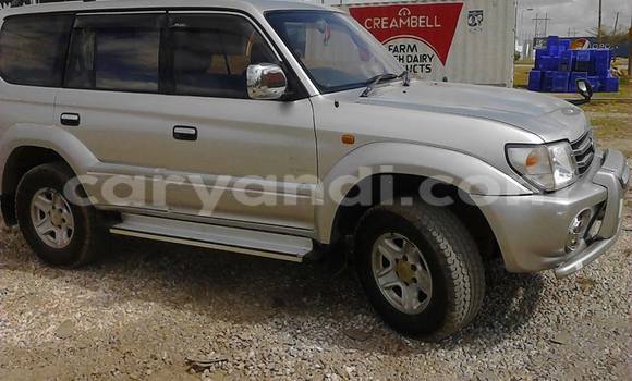 Nunua Ilio tumika Toyota 4Runner Nyingine Gari ndani ya Chingola nchini Zambia Nunua Ilio tumika Toyota 4Runner Nyingine Gari ndani ya Chingola nchini Zambia