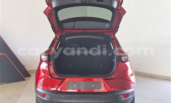 Tenga Tsaru Mazda CX-3 Tsvuku Mota in Livingstone in Zambia Tenga Tsaru Mazda CX-3 Tsvuku Mota in Livingstone in Zambia