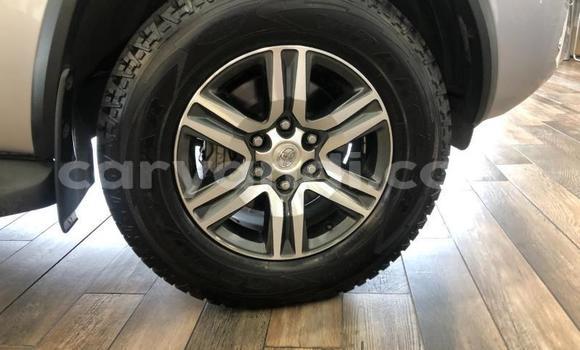Acheter Occasion Voiture Toyota Fortuner Marron à Livingstone, Zambie Acheter Occasion Voiture Toyota Fortuner Marron à Livingstone, Zambie
