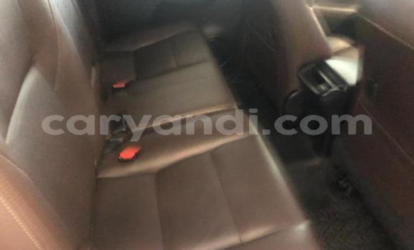 Acheter Occasion Voiture Toyota Fortuner Marron à Livingstone, Zambie Acheter Occasion Voiture Toyota Fortuner Marron à Livingstone, Zambie