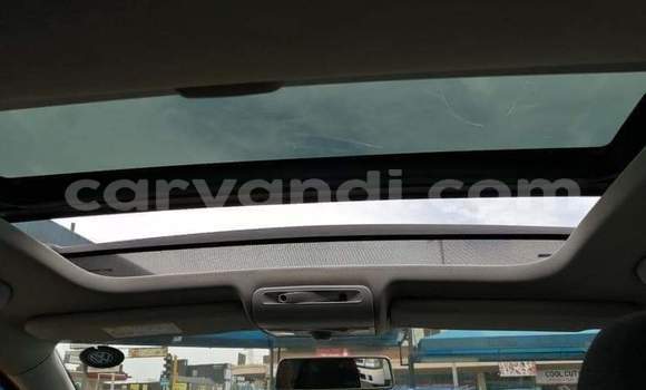 Acheter Occasion Voiture Volkswagen Polo Rouge à Lusaka, Zambie Acheter Occasion Voiture Volkswagen Polo Rouge à Lusaka, Zambie