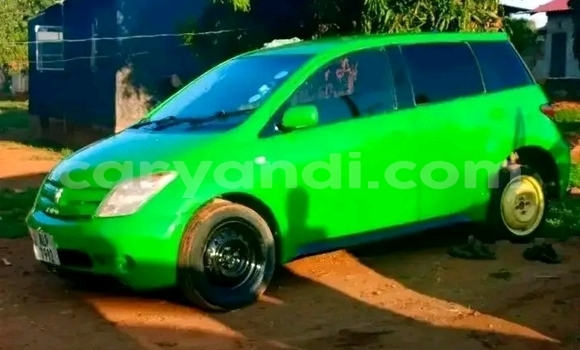 Nunua Ilio tumika Toyota IST Nyingine Gari ndani ya Isoka nchini Kaskazini Nunua Ilio tumika Toyota IST Nyingine Gari ndani ya Isoka nchini Kaskazini