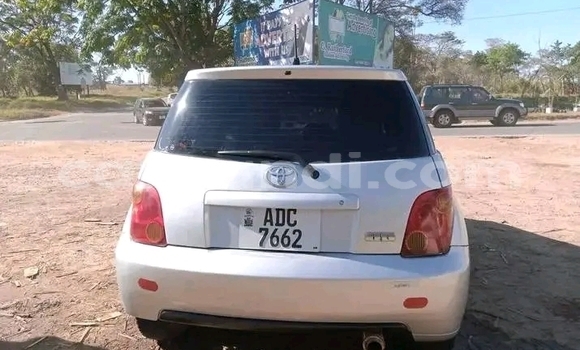 Buy Used Toyota IST White Car in Choma in Southern Buy Used Toyota IST White Car in Choma in Southern