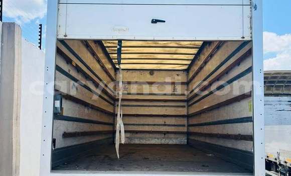 Acheter Occasion Utilitaire DAF CF Blanc à Lusaka, Zambie Acheter Occasion Utilitaire DAF CF Blanc à Lusaka, Zambie