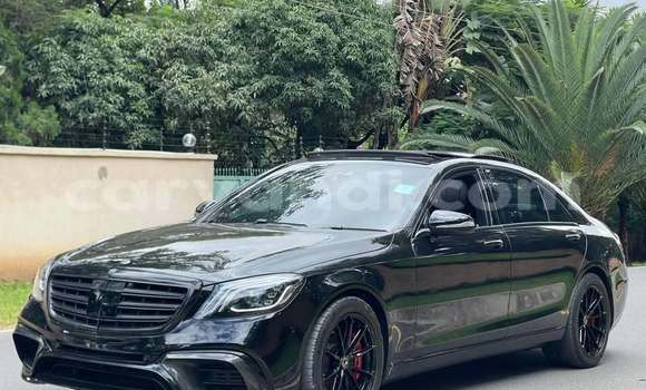 Acheter Occasion Voiture Mercedes‒Benz S–Class Noir à Lusaka, Zambie Acheter Occasion Voiture Mercedes‒Benz S–Class Noir à Lusaka, Zambie