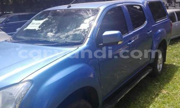 Acheter Occasion Voiture Isuzu KB Bleu à Lusaka, Zambie Acheter Occasion Voiture Isuzu KB Bleu à Lusaka, Zambie
