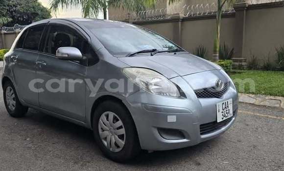 Tenga Tsaru Toyota Vitz Zvimwe Mota in Lusaka in Zambia