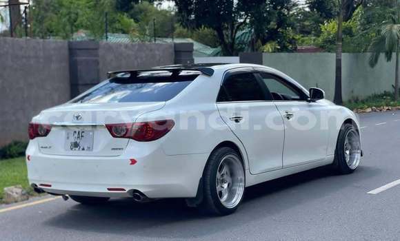 Acheter Occasion Voiture Toyota Mark X Blanc à Lusaka, Zambie Acheter Occasion Voiture Toyota Mark X Blanc à Lusaka, Zambie