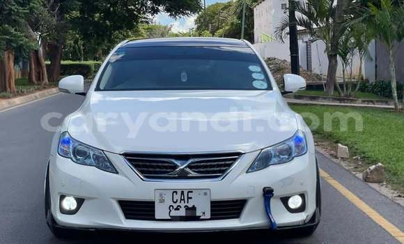 Acheter Occasion Voiture Toyota Mark X Blanc à Lusaka, Zambie Acheter Occasion Voiture Toyota Mark X Blanc à Lusaka, Zambie