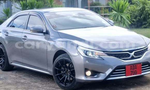 Tenga Tsaru Toyota Mark X Zvimwe Mota in Lusaka in Zambia