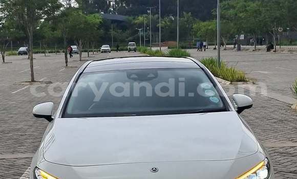 Buy Used Mercedes‒Benz A–Class White Car in Lusaka in Zambia
