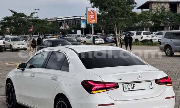 Acheter Occasion Voiture Mercedes‒Benz A–Class Blanc à Lusaka, Zambie Acheter Occasion Voiture Mercedes‒Benz A–Class Blanc à Lusaka, Zambie