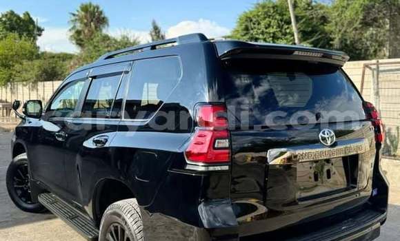Acheter Occasion Voiture Toyota Prado Noir à Lusaka, Zambie Acheter Occasion Voiture Toyota Prado Noir à Lusaka, Zambie