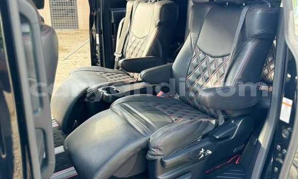 Acheter Occasion Voiture Toyota Alphard Noir à Lusaka, Zambie Acheter Occasion Voiture Toyota Alphard Noir à Lusaka, Zambie