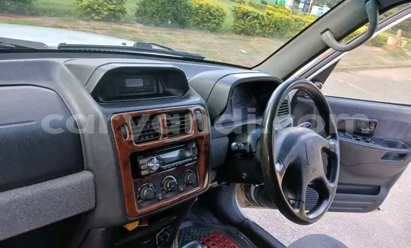 Tenga Tsaru Mitsubishi Pajero Zvimwe Mota in Lusaka in Zambia Tenga Tsaru Mitsubishi Pajero Zvimwe Mota in Lusaka in Zambia