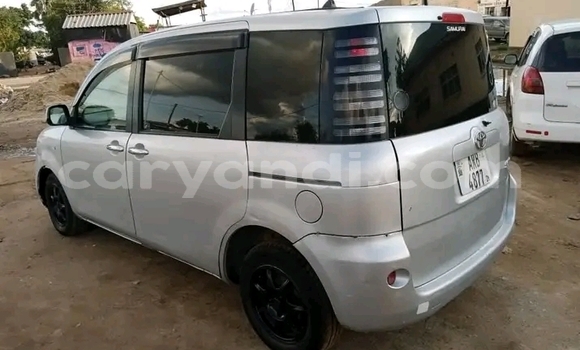 Tenga Tsaru Toyota Sienta Sirivha Mota in Lusaka in Zambia