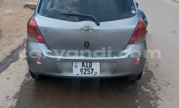 Tenga Tsaru Toyota Sienta Sirivha Mota in Choma in Southern Tenga Tsaru Toyota Sienta Sirivha Mota in Choma in Southern