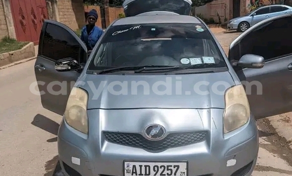 Tenga Tsaru Toyota Sienta Sirivha Mota in Choma in Southern Tenga Tsaru Toyota Sienta Sirivha Mota in Choma in Southern