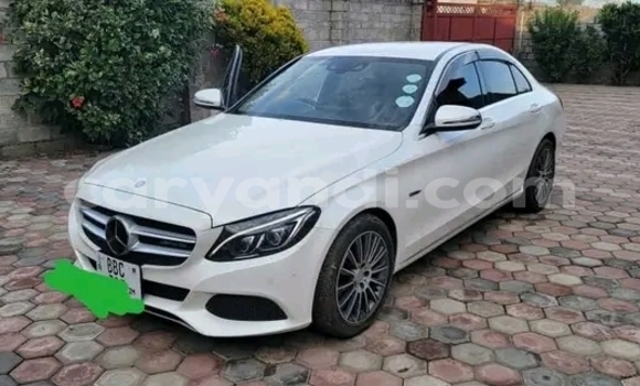 Buy Used Mercedes-Benz CLS250 White Car in Lusaka in Zambia Buy Used Mercedes-Benz CLS250 White Car in Lusaka in Zambia