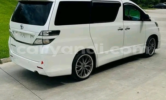 Buy Used Toyota Vellfire White Car in Lusaka in Zambia Buy Used Toyota Vellfire White Car in Lusaka in Zambia
