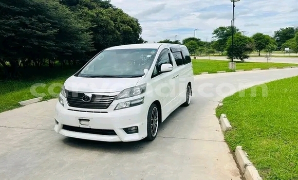 Buy Used Toyota Vellfire White Car in Lusaka in Zambia Buy Used Toyota Vellfire White Car in Lusaka in Zambia