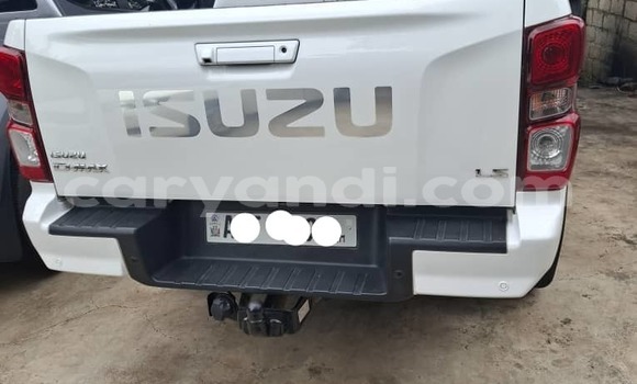 Buy Used Isuzu D–MAX White Car in Lusaka in Zambia Buy Used Isuzu D–MAX White Car in Lusaka in Zambia