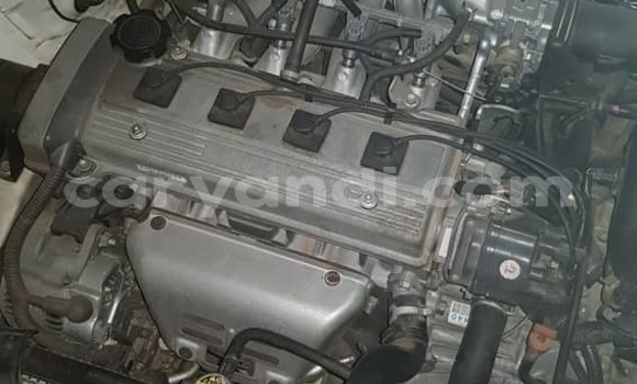 Nunua Ilio tumika Toyota Corolla Nyeupe Gari ndani ya Lusaka nchini Zambia Nunua Ilio tumika Toyota Corolla Nyeupe Gari ndani ya Lusaka nchini Zambia