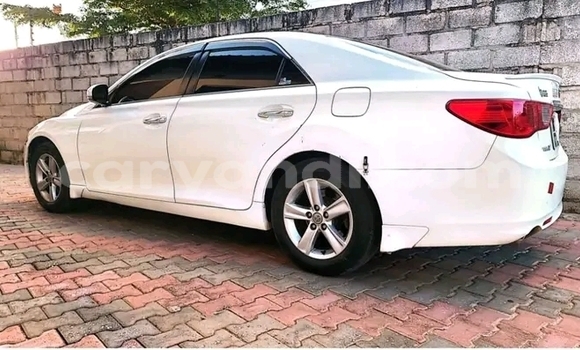 Acheter Occasion Voiture Toyota Mark X Blanc à Lusaka, Zambie Acheter Occasion Voiture Toyota Mark X Blanc à Lusaka, Zambie