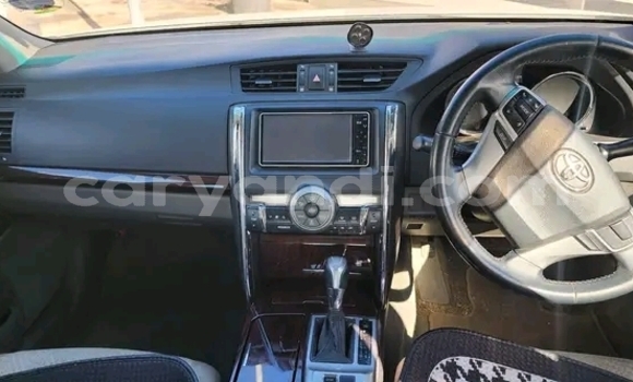 Acheter Occasion Voiture Toyota Mark X Blanc à Lusaka, Zambie Acheter Occasion Voiture Toyota Mark X Blanc à Lusaka, Zambie
