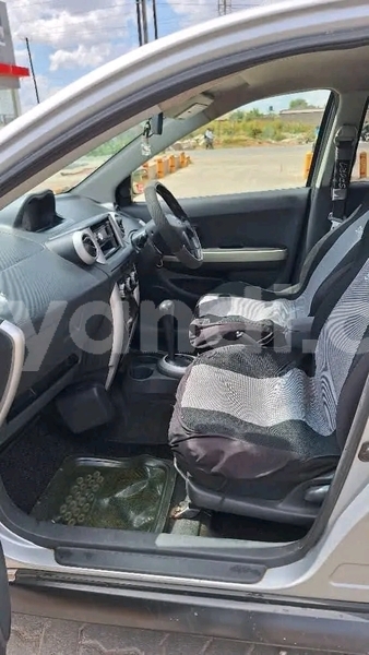 Big with watermark toyota ist zambia lusaka 29243