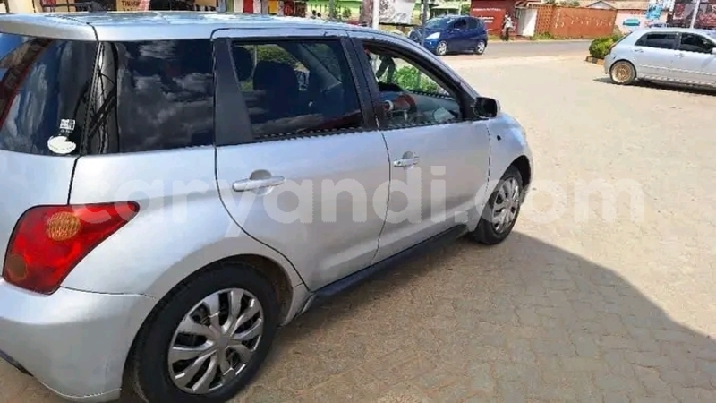 Big with watermark toyota ist zambia lusaka 29243