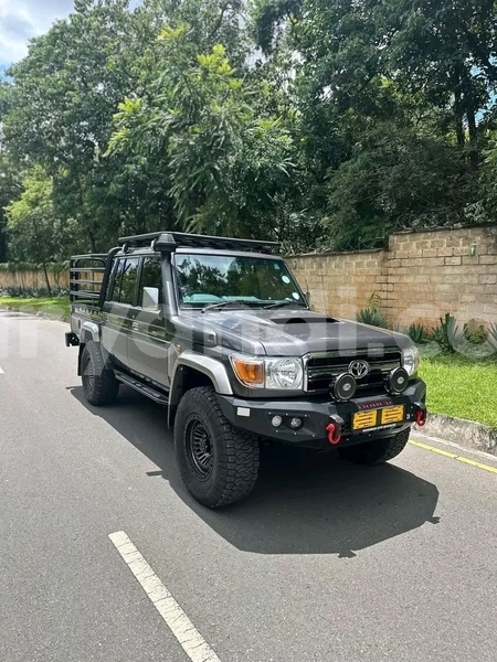 Big with watermark toyota land cruiser prado zambia lusaka 29246