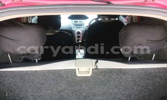 Acheter Occasion Voiture Toyota Vitz Rouge à Chipata, Zambie Acheter Occasion Voiture Toyota Vitz Rouge à Chipata, Zambie