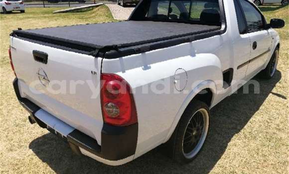 Acheter Occasion Voiture Opel Corsa Blanc à Livingstone, Zambie Acheter Occasion Voiture Opel Corsa Blanc à Livingstone, Zambie