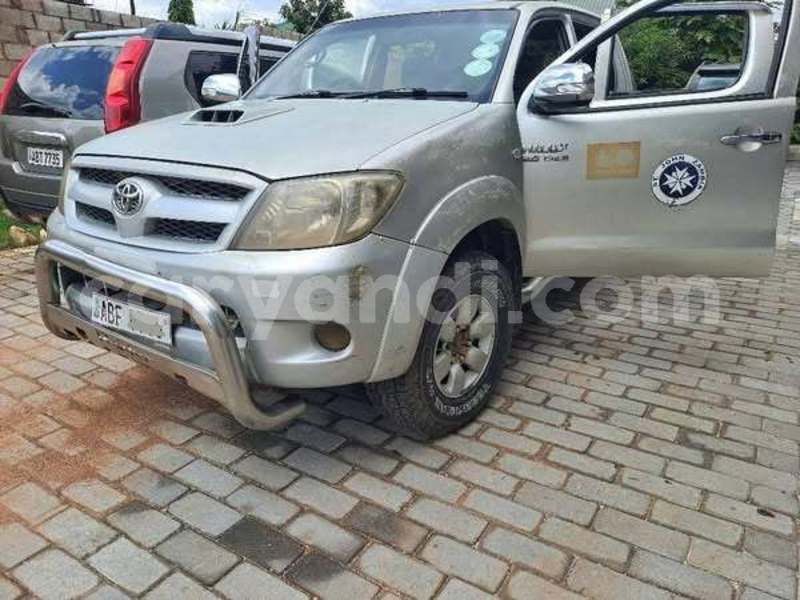 Big with watermark toyota hilux zambia lusaka 29279
