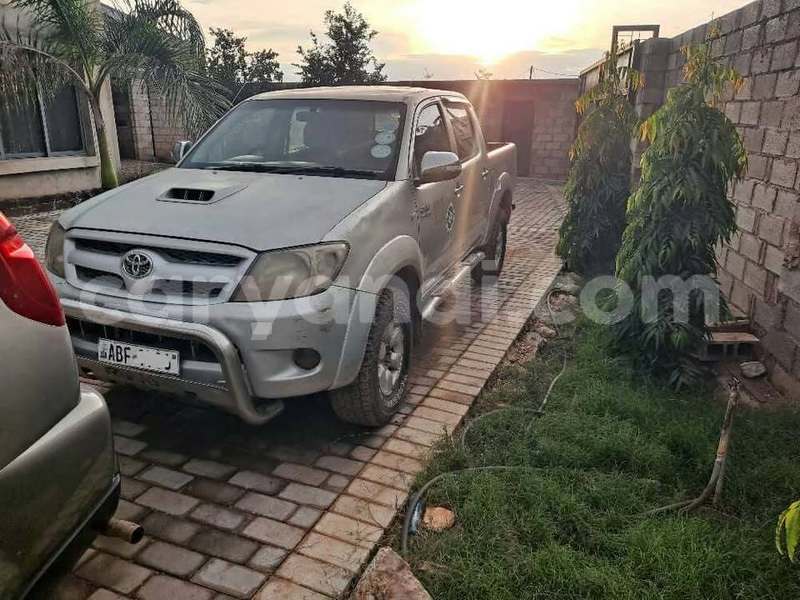 Big with watermark toyota hilux zambia lusaka 29279