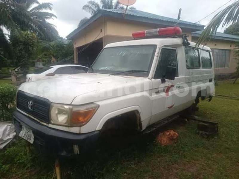 Big with watermark toyota land cruiser zambia lusaka 29284