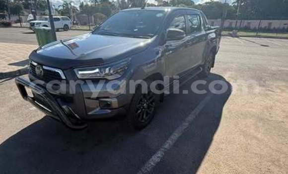 Tenga Tsaru Toyota Hilux Zvimwe Mota in Lusaka in Zambia Tenga Tsaru Toyota Hilux Zvimwe Mota in Lusaka in Zambia