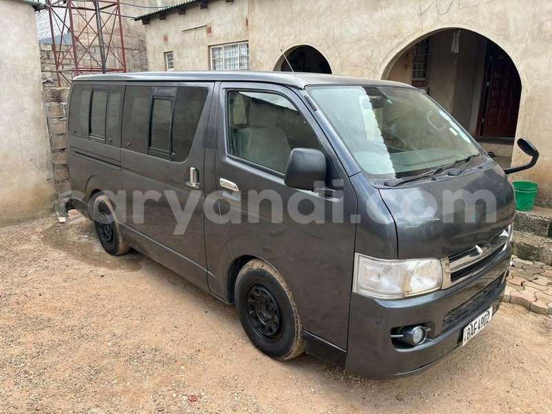Big with watermark toyota hiace southern choma 29300