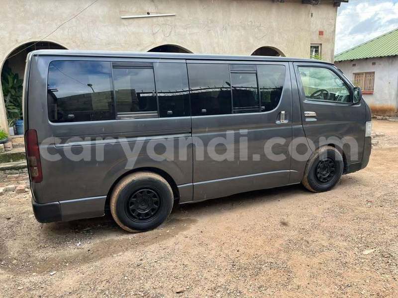 Big with watermark toyota hiace southern choma 29300
