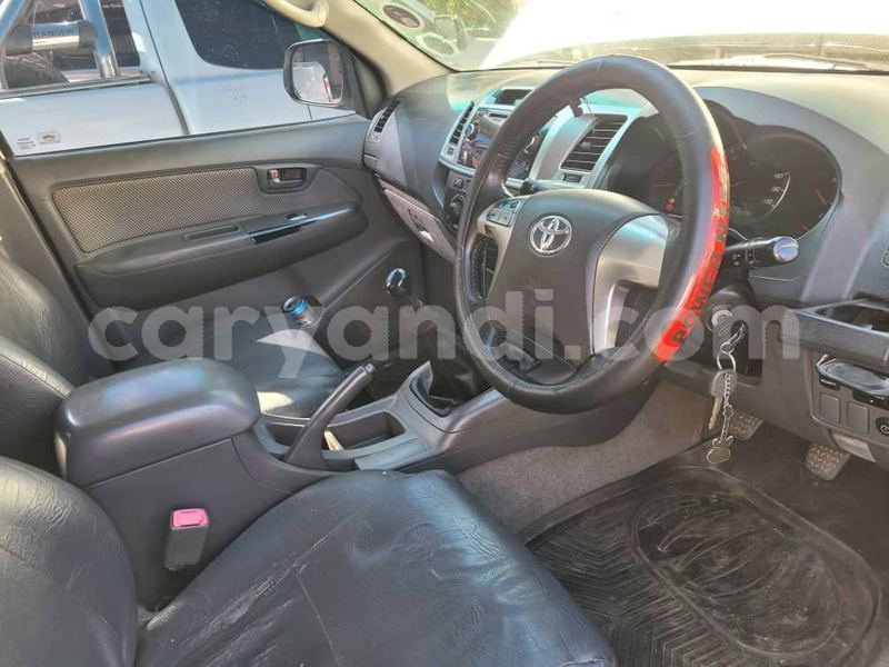 Big with watermark toyota hilux northern isoka 29312