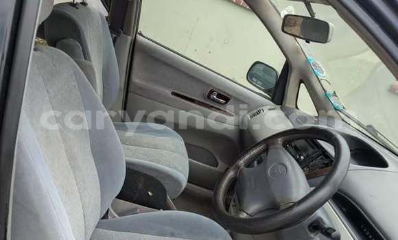 Acheter Occasion Voiture Toyota Nadia Noir à Lusaka, Zambie Acheter Occasion Voiture Toyota Nadia Noir à Lusaka, Zambie