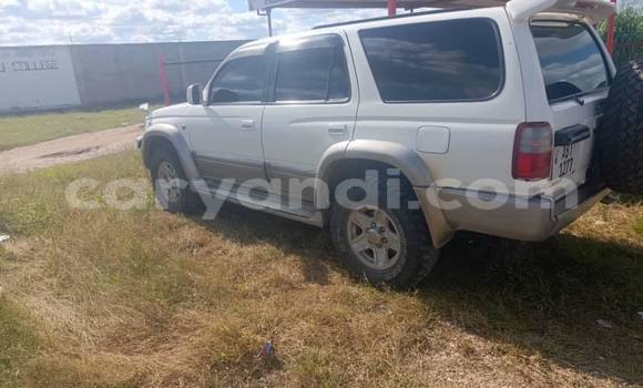 Acheter Occasion Voiture Toyota Surf Blanc à Lusaka, Zambie Acheter Occasion Voiture Toyota Surf Blanc à Lusaka, Zambie