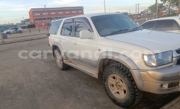 Acheter Occasion Voiture Toyota Surf Blanc à Lusaka, Zambie Acheter Occasion Voiture Toyota Surf Blanc à Lusaka, Zambie