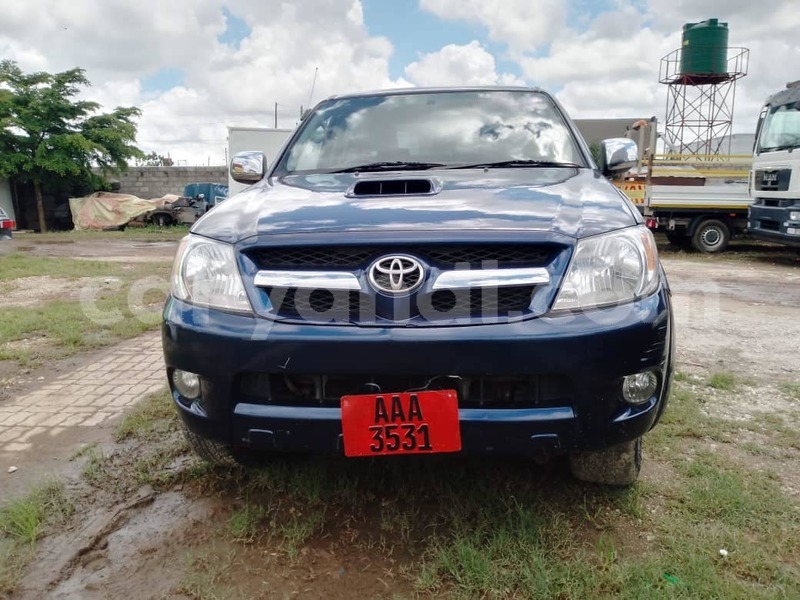 Big with watermark toyota hilux southern itezhi tezhi 29323