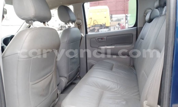 Buy Used Toyota Hilux Blue Car in Itezhi–Tezhi in Southern Buy Used Toyota Hilux Blue Car in Itezhi–Tezhi in Southern