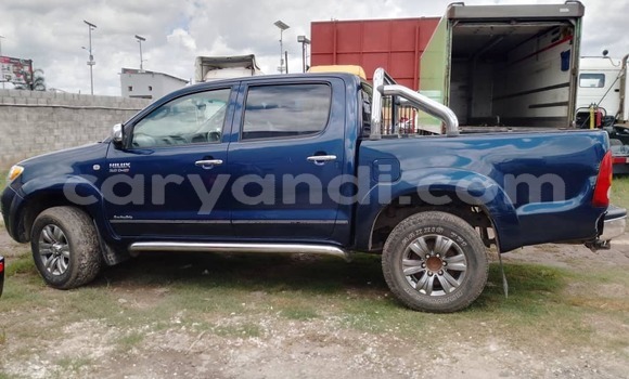 Buy Used Toyota Hilux Blue Car in Itezhi–Tezhi in Southern Buy Used Toyota Hilux Blue Car in Itezhi–Tezhi in Southern