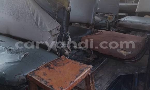 Acheter Occasion Voiture Toyota Hiace Noir à Lusaka, Zambie Acheter Occasion Voiture Toyota Hiace Noir à Lusaka, Zambie