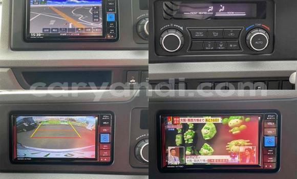 Acheter Occasion Voiture Toyota Coaster Gris à Lusaka, Zambie Acheter Occasion Voiture Toyota Coaster Gris à Lusaka, Zambie