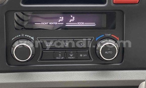 Acheter Occasion Voiture Toyota Coaster Gris à Lusaka, Zambie Acheter Occasion Voiture Toyota Coaster Gris à Lusaka, Zambie